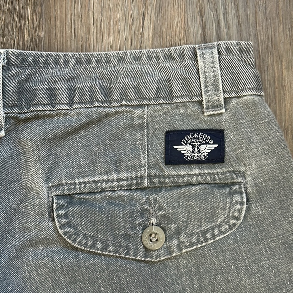 Gray Dockers